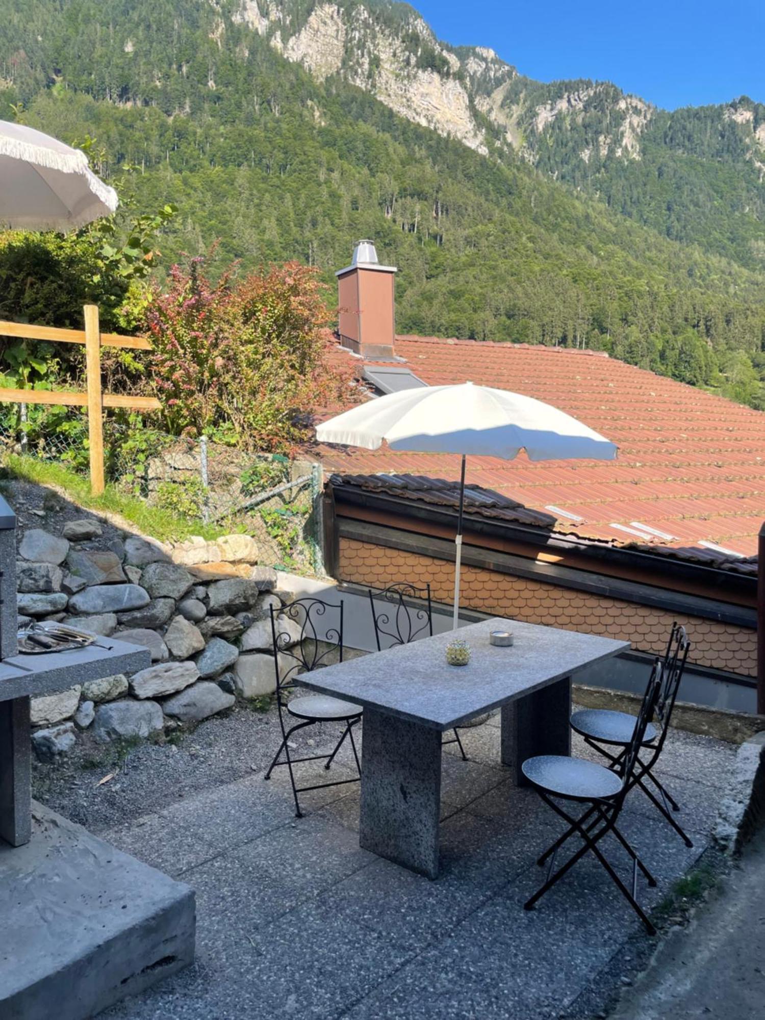Charming Alpine Retreat By Apartments Capricorn Gsteigwiler Ngoại thất bức ảnh